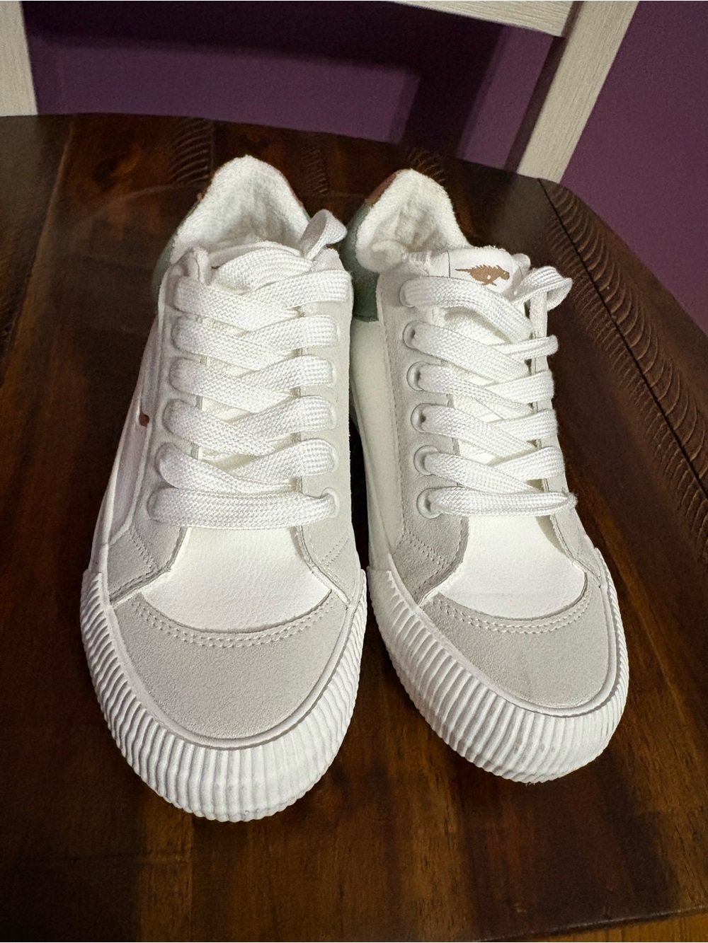 Rocket Dog White Sneakers with Sage and Tan Accents - Picture 4 of 8